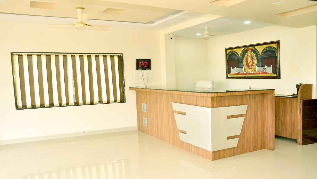 Sai Rajaram Palace Shirdi Exterior photo